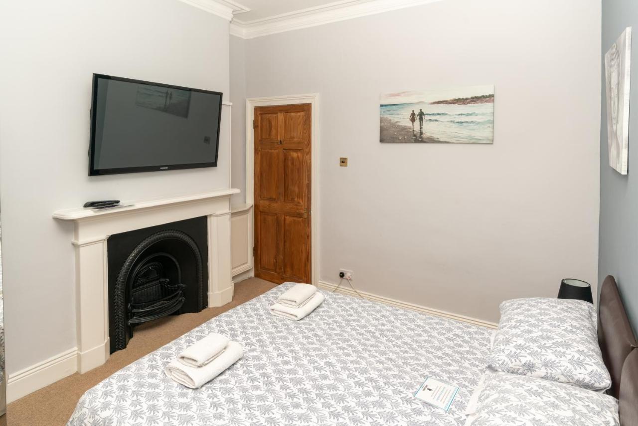 Longsands Lodge Тайнмут Екстериор снимка